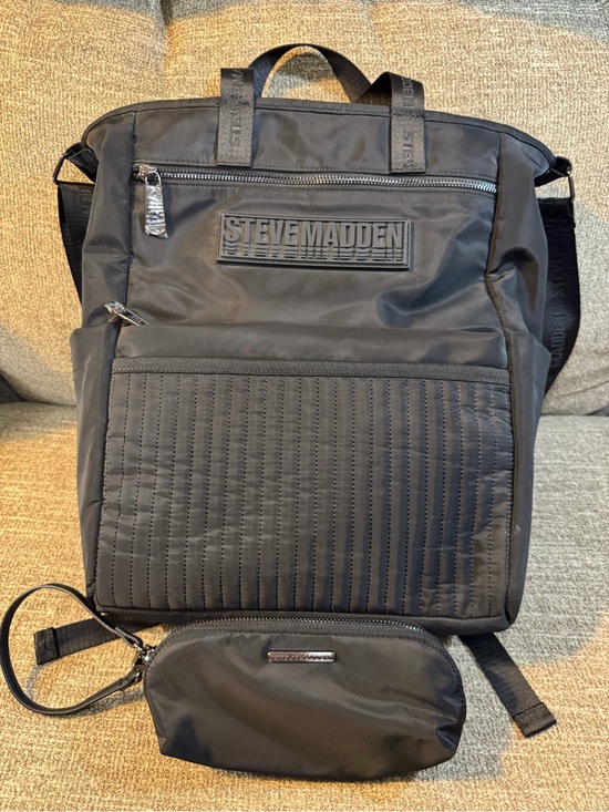 Steve Madden Handbags - Steve Madden BMedhy Black Convertable  Backpack Style Tote